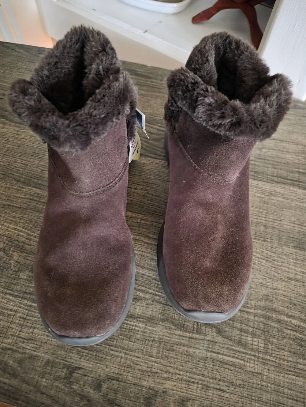 Skechers Women’s Dark Brown Faux-Fur Ankle Winter Boots